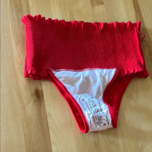 Cider Vibrant Red Ruffle Bikini Set - Picture 7 of 7